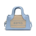 Sac à main bleu clair en simili cuir et tissage beige avec logo BEPRO et accents dorés - Bleu