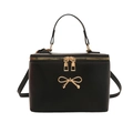 Elegante schwarze Mini-Box-Tasche aus Leder mit goldener Schleife und Reißverschluss - Schwarz