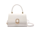 Sac à bandoulière blanc structuré avec boucle dorée et poignée supérieure - Blanc