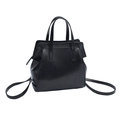 Glänzende schwarze Kunstleder-Handtasche und Rucksack in schlichter Trapezform - Schwarz