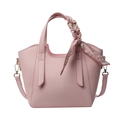 Rosa Eimer-Tasche aus PU-Leder mit dekorativem Seidenschal und abnehmbarem Gurt - Rosa
