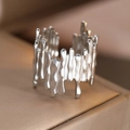 Irregular fluid lava style open ring in silver stainless steel for a modern look - Silver (N8008)