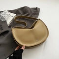 Bolso tote de media luna marrón claro de moda en cuero mate para mujeres - Verde