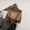Secchiello in pelle marrone e paglia con tracolla a catena e chiusura a girello argento - Marrone