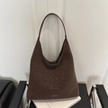 Grande borsa hobo marrone caffè in pelle lavata con scritta fashion argentata - Marrone