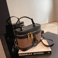 Mini bolso de caja vintage con diseño en contraste negro y marrón y asa de cuero - Negro
