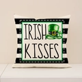Sint-Patrickdag kussensloop met zwart-witte strepen en groene Irish Kisses print - Irish Kisses Letters met Hoed Stijl (ST023-2) / 45cmx45cm (Enkelzijdige Afdruk)