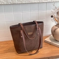 Bolso tote vintage de ante marrón con gran capacidad y correas de cuero para el trabajo - Marrón