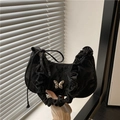 Elegante borsa a mano nera a pieghe con fibbia a farfalla e tracolla arricciata - Nero