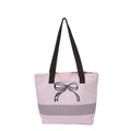 Detail der rosa Segeltuchtasche mit schwarzen Streifen und Schleifenmuster - Rosa