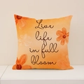 Quadratischer Kissenbezug aus Leinen mit floralem Muster und Live Life in Full Bloom - Oranges Aquarell Bloom (SP014-25) / 45x45cm Nur Kissenbezug