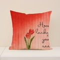 Leinenkissenbezug mit rotem Tulpendesign und Text auf rot-rosa Farbverlauf Hintergrund - Roter Verlaufsstreifen Luck (SP014-37) / 45x45cm Nur Kissenbezug