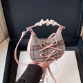 Borsa rosa con fiocchi in tessuto a quadri grigi, manico in pizzo e tracolla - Quadri Rosa