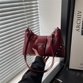 Sac fourre-tout bordeaux rétro avec rivets et boucle en cuir PU brillant pour femme - Rouge