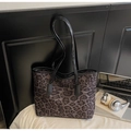 Grand sac cabas léopard avec anses en cuir noir pour le bureau ou l'université - café