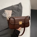 Minimalistische dunkelbraune Retro-Schultertasche mit goldener Metallschnalle - Kaffeebraun