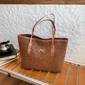 Grote shopper met bruine luipaardprint, goudkleurige strikhanger en luxe PU-leren riemen - Bruin