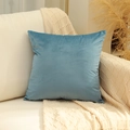Housse de coussin carrée en velours bleu poudré pour déco de canapé, texture douce - 45x45cm / Bleu ciel