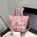 Pink tote bag with cartoon bear graffiti print, PU leather and detachable strap - Pink