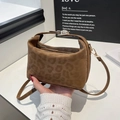 Modische Vintage-Tasche mit Leopardenmuster, Metallverschluss und Schultergurt - Braun