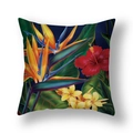 Detailansicht des Digitaldrucks auf Kissenbezug mit tropischen Pflanzen und Paradiesvogel - 45x45cm / Dunkelblauer Tropischer Blumenstil (23CR15-1)