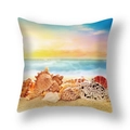 Detalle del estampado de conchas marinas en funda de cojín cuadrada de playa y atardecer - 45x45cm / Estilo Conchas y Atardecer (23CR14-2)