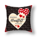 Fodera per cuscino marrone in peluche corto con motivo Love e design a cuore rosso - 45x45cm Peluche Corto / Sending Thoughts (22DM16-3)