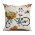 Detailansicht eines Kissenbezugs aus Leinen mit Kürbis-Fahrrad und Hello Fall Schriftzug - Vintage Fahrrad Herbstlaub Stil (23YM33-4)