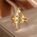 Verstellbarer goldener Edelstahlring mit Stern-Ausschnittmuster im Vintage-Design - Goldener Ausgeschnittener Hexenknoten (F481)