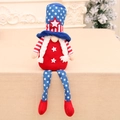Gnome patriotique à longues jambes pour la fête de l'indépendance avec drapeau - Style tresse