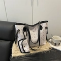 Grande set di borse tote bianche con graziose stampe a cartoni e tracolle in similpelle - Nero