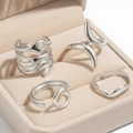 Vierer-Set unregelmäßige Edelstahlringe mit flüssigen Wellen und geometrischem Design - Silber Stil (F3122)