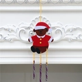 Scacciapensieri natalizio fai-da-te con orsetto in costume da Babbo Natale sul camino - Stile orso