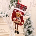 Weihnachtsstrumpf aus Jute mit 3D-Plüschbär und langen Beinen für die Dekoration - Bär