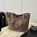 Chic leopard print canvas tote bag with large capacity for daily commuting fashion - Khaki
