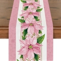 Dettaglio runner da tavola con stelle di Natale rosa e fiori acquerello su legno scuro - Stella di Natale Rosa (23ZQ9-6)