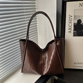 Stylish deep brown crocodile pattern large capacity soft leather tote bag for travel - Brown