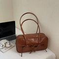 Sac baguette rétro en cuir marron avec nœuds décoratifs et fines bandoulières - Marron