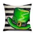 Gestreepte kussensloop met groene kabouterhoed en geluksklavertje print - Leprechaun Hoed en Strepen Stijl / Alleen Kussenhoes