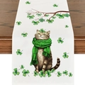 Detail van de St. Patrick's Day tafelloper met cyperse kat en klavertje vier print - 33*180cm / Cyperse Kat met Sjaal en Klaver Stijl (ZQ13-8)