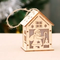 Rustieke lasergesneden houten huisje ornament met Kerstman en boom voor kerstbomen - Kleine Kerstman met Staf