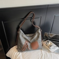 Bolso tote de lona gris con ribete de cuero marrón y bolsillos funcionales con cremallera - Marrón Oscuro