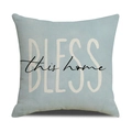 Housse de coussin bleu clair en coton et lin avec texte imprimé Bless This Home - Style Lettrage BLESS Bleu Clair (YMC17-3)