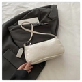 Elegante borsa a spalla bianca con motivo a coccodrillo e tracolla sottobraccio donna - Bianco