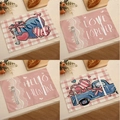 Détail de quatre sets de table en lin pour la Saint-Valentin avec motifs de cœurs - Ensemble Marché Romantique Rose 4Pcs (VPM013)