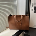 Bolso tote marrón de gran capacidad con grabado TOTE BAG y asas de mano suaves - Marrón