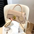 Beige eckige Handtasche aus Kunstleder mit goldenem Schloss und Schulterriemen - Khaki