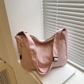 Borsa hobo a mezzaluna rosa con tracolla regolabile per moda casual da donna - Rosa