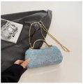 Pochette de soirée élégante en dentelle bleu clair avec sequins et chaîne dorée - Bleu