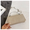 Elegante borsa da sera con glitter dorati, manico ad anello d'argento e catena - Oro